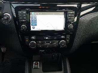 Nissan Qashqai 1.2 Premier Edition picture 18