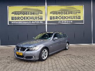 krockskadad bil auto BMW 3-serie Touring 318i Business Line 2009/7