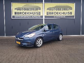 krockskadad bil auto Opel Corsa 1.0 Turbo Edition 2016/3