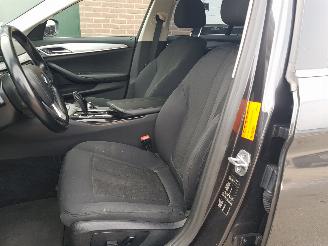 BMW 5-serie Touring 520d Executive picture 26