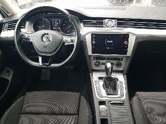 Volkswagen Passat Variant 1.6 TDI Comfortline Business picture 16