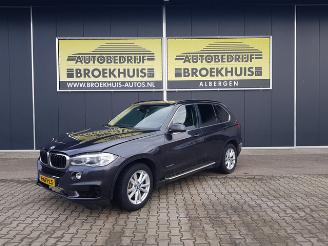 skadebil auto BMW X5 xDrive30d High Executive 2016/6