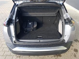 Peugeot e-2008 EV Allure Pack 50 kWh picture 32