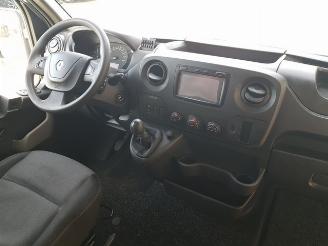 Renault Master T35 2.3 dCi L3H3 picture 14