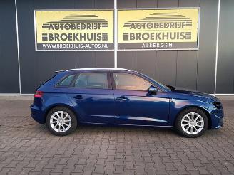 Audi A3 Sportback 1.4 TFSI CoD Ambition Pro Line plus picture 4