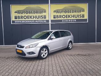 skadebil auto Ford Focus 1.6 Comfort 2010/7