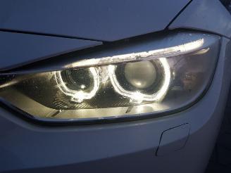 BMW 3-serie 320i High Executive Sport picture 34