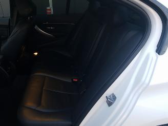 BMW 3-serie 320i High Executive Sport picture 21