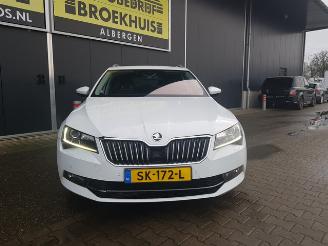 Skoda Superb Combi 1.4 TSI ACT Ambition Business picture 3