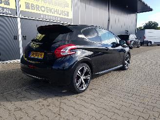 Peugeot 208 1.6 THP GTi picture 7