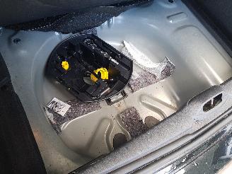 Peugeot 208 1.6 THP GTi picture 26