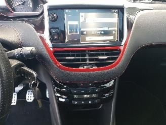 Peugeot 208 1.6 THP GTi picture 20