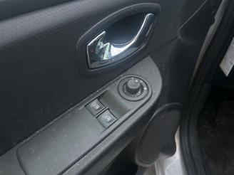 Renault Clio Clio IV (5R), Hatchback 5-drs, 2012 / 2021 0.9 Energy TCE 90 12V picture 26