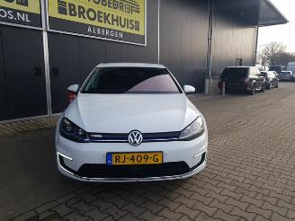 Volkswagen e-Golf e-Golf picture 3