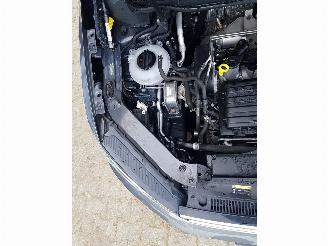 Volkswagen Touran 1.2 TSI Comfortline 7p picture 12