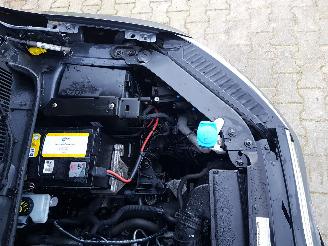 Volkswagen Touran 1.2 TSI Comfortline 7p picture 11