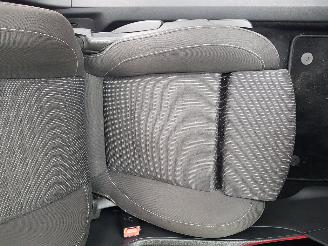 Opel Astra GTC 1.4 Turbo Sport picture 25