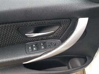 BMW 3-serie Touring 316i picture 21