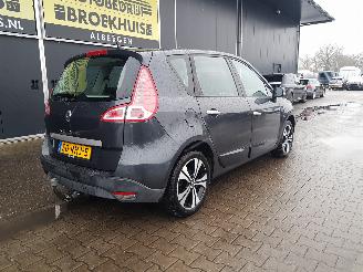 Renault Scenic 2.0 Bose Automatic picture 7