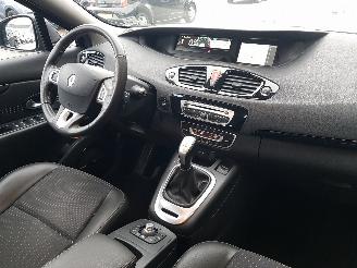 Renault Scenic 2.0 Bose Automatic picture 17