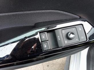 Volkswagen ID.3 ID.3 (E11/E12), Hatchback 5-drs, 2019 First, Life, Pro 58 kWh picture 13