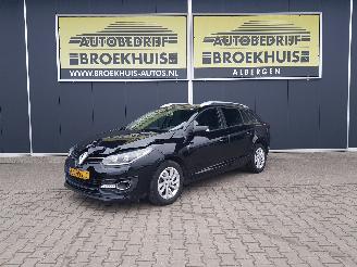 Damaged car Renault Mégane Estate 1.2 TCe Bose 2015/6