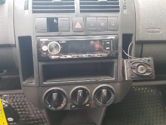 Volkswagen Polo 1.4 TDI Trendline picture 14