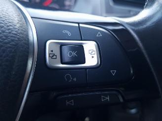 Volkswagen Golf 1.6 TDI Comfortline BlueMotion picture 28