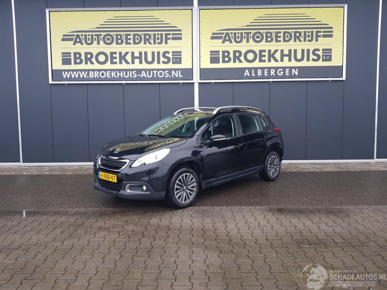 Peugeot 2008 1.2 VTi Active Pack Premium Automatic