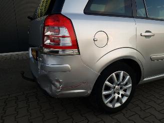 Opel Zafira 1.8 Temptation picture 10