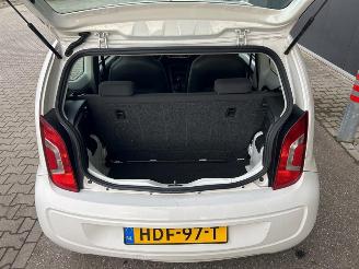 Volkswagen Up! 1.0 move up! picture 18