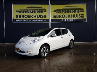 škoda osobní automobily Nissan Leaf Tekna Limited Edition 24 kWh 2015/10