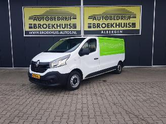 Vrakbiler auto Renault Trafic 1.6 dCi T29 L2H1 Comfort 2016/4