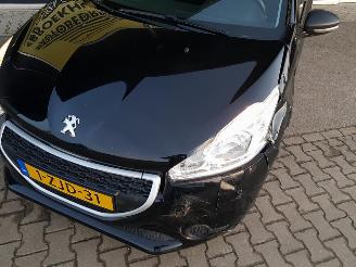 Peugeot 208 1.0 PureTech Access picture 9