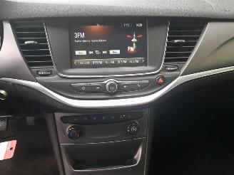 Opel Astra 1.0 Edition picture 22