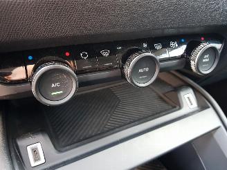 Citroën C4 1.2 Puretech Feel Edition picture 25