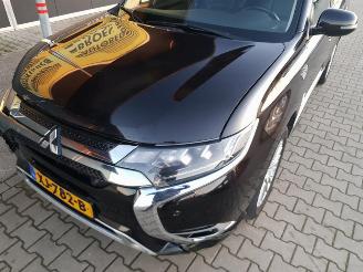 Mitsubishi Outlander 2.4 PHEV Intense picture 10
