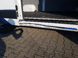 Renault Master T35 2.3 dCi 150 L2H3 Energy picture 13