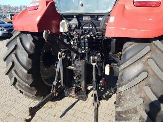 Case  IH FARMALL 105U picture 12