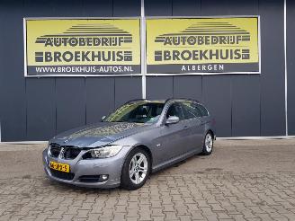 krockskadad bil auto BMW 3-serie Touring 318i Business Line 2009/7