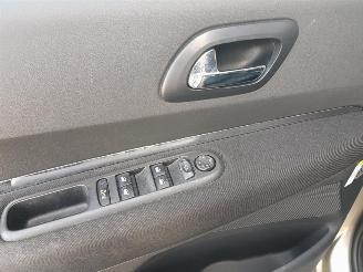 Peugeot 3008 1.6 THP Première picture 25