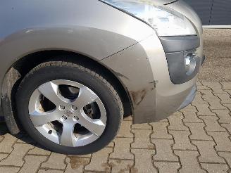 Peugeot 3008 1.6 THP Première picture 9
