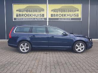 Volvo V-70 2.0 D4 Nordic picture 4