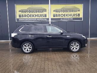 Mitsubishi Outlander 2.0 PHEV instyle picture 4