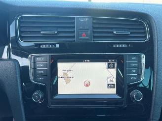 Volkswagen Golf 1.2 TSI Highline picture 21