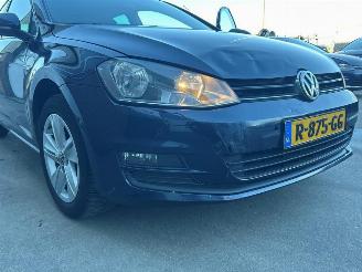 Volkswagen Golf 1.2 TSI Highline picture 11