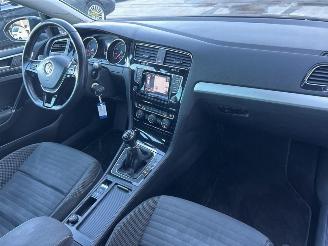 Volkswagen Golf 1.2 TSI Highline picture 15