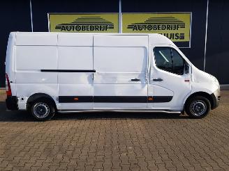 Renault Master T35 2.3 dCi L3H3 picture 4