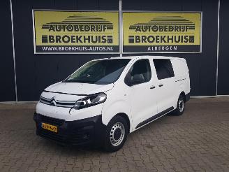 krockskadad bil bedrijf Citroën Jumpy 2.0 BlueHDI 120 XL Club DC 2021/4