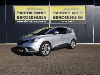 uszkodzony samochody osobowe Renault Grand-scenic 1.4 TCe Zen 7p. 2018/7